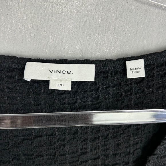 Vince women size L v-neck smocked textured top black cotton stretch - Picture 8 of 10